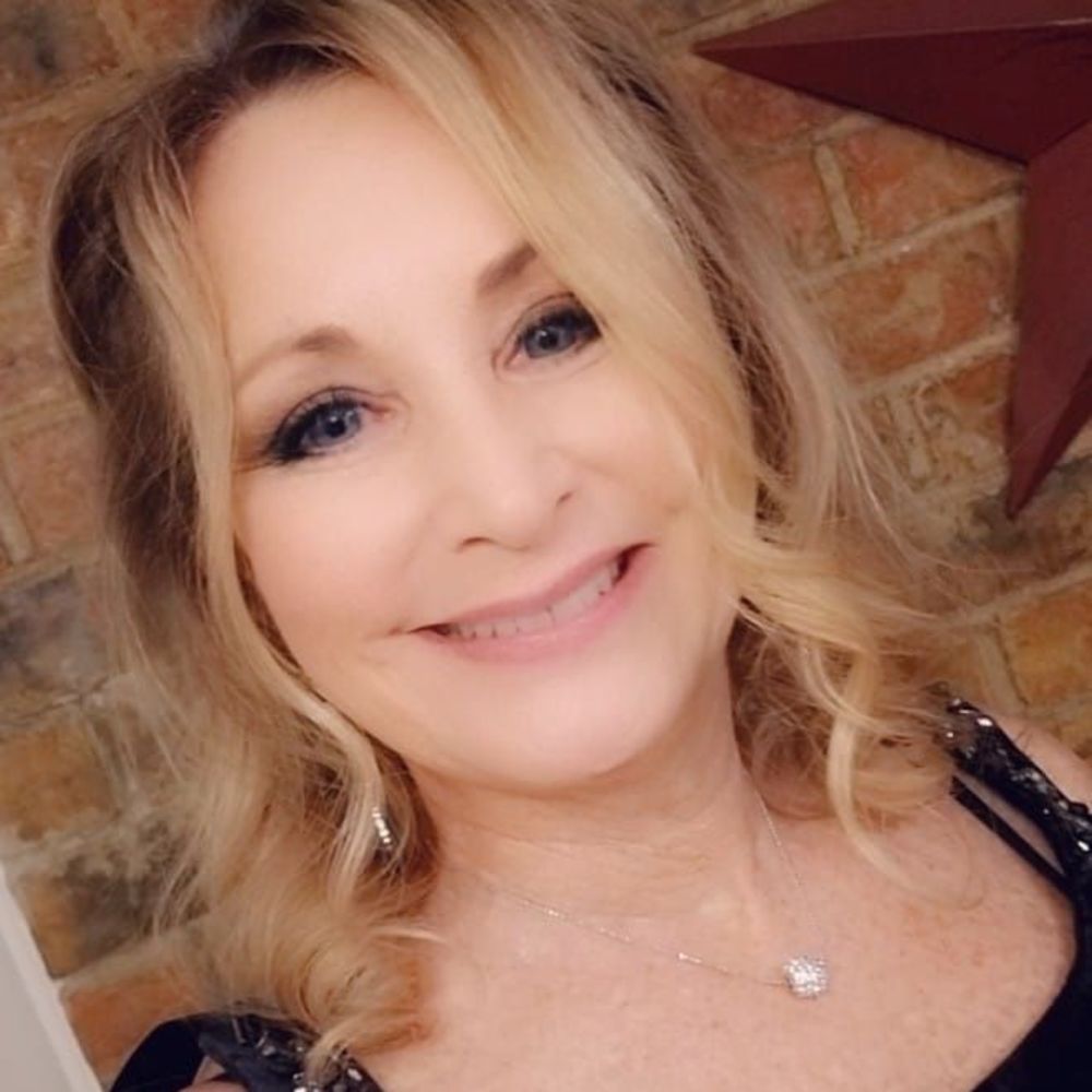 Meet your Posher, Ruthi
